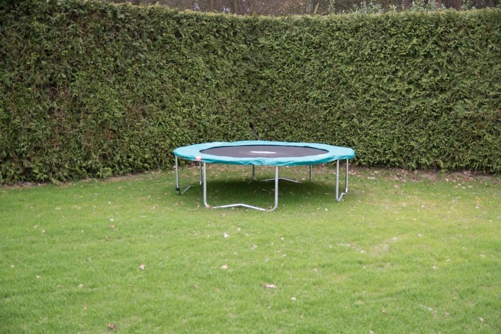 Groepsaccommodatie Kom In De Bedstee Sprookje Winterswijk Exterior foto