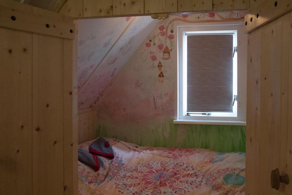 Groepsaccommodatie Kom In De Bedstee Sprookje Winterswijk Exterior foto