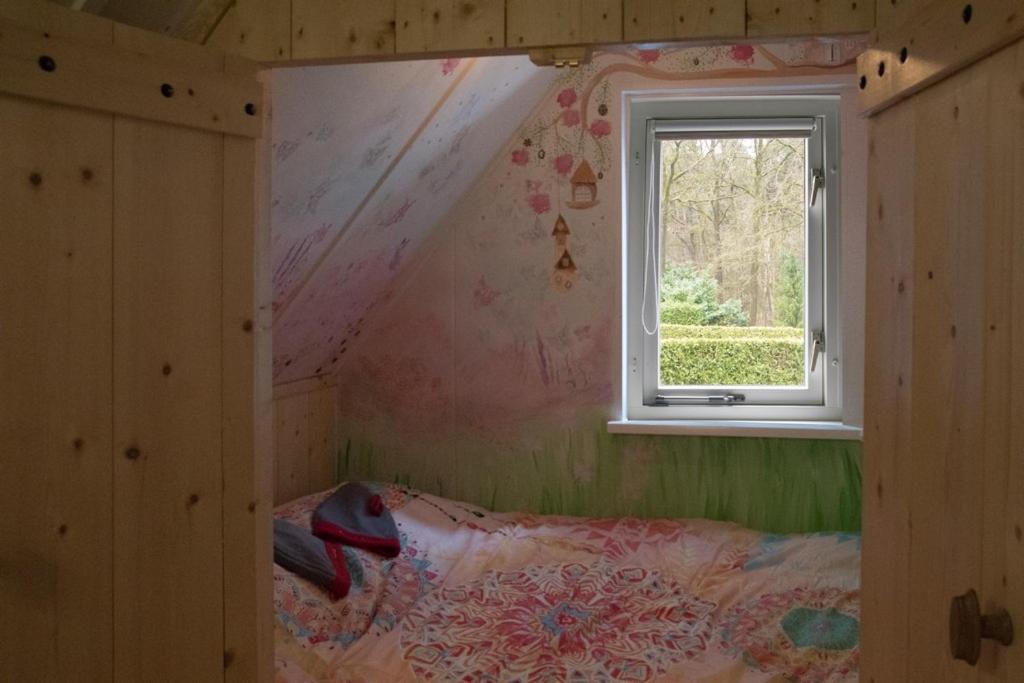 Groepsaccommodatie Kom In De Bedstee Sprookje Winterswijk Exterior foto